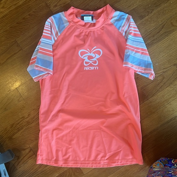 Realm ladies, rash, guard, sun, shirt, excellent condition, XL - Picture 2 of 9